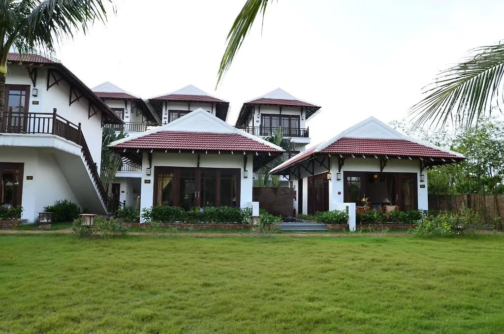 Riverside Bamboo Resort Hoi An