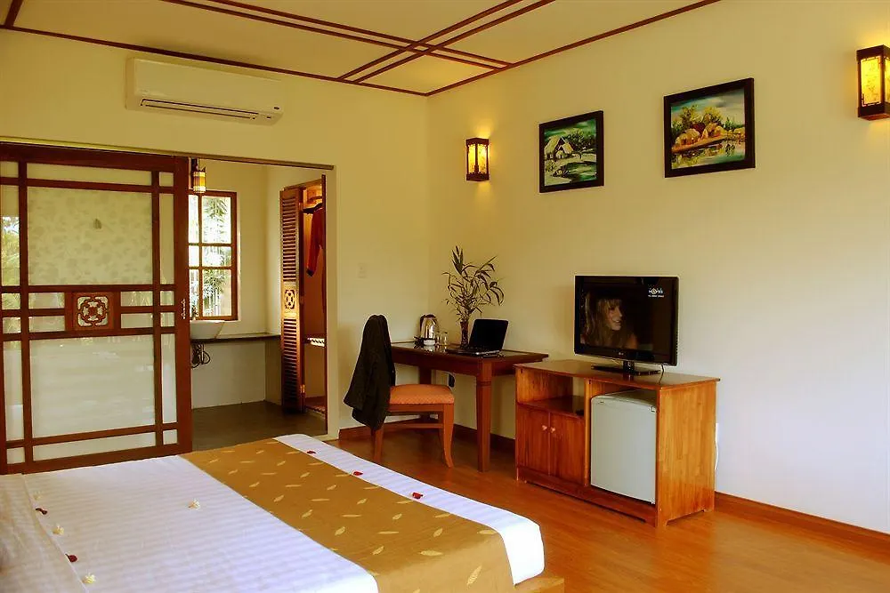 Riverside Bamboo Resort Hoi An Hotel