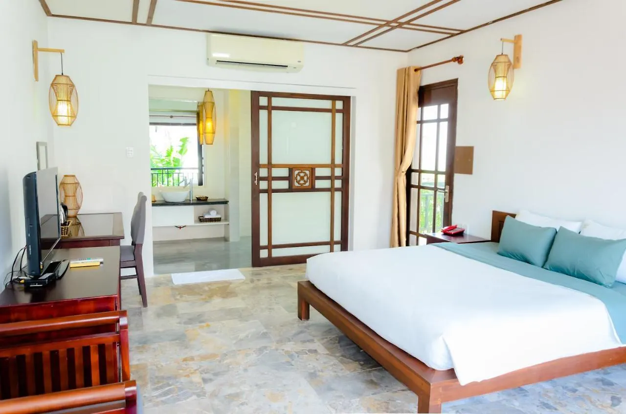 Riverside Bamboo Resort Hoi An