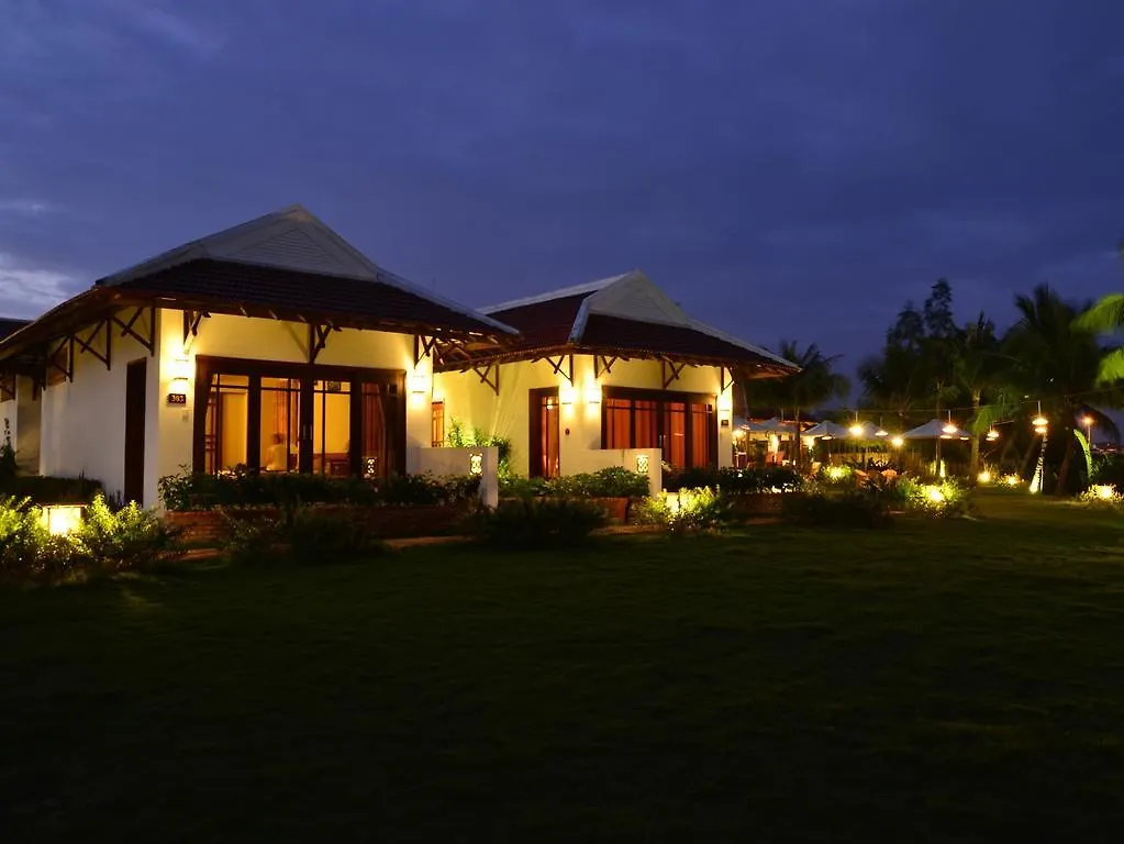 **** Hotel Riverside Bamboo Resort Hoi An Vietnam