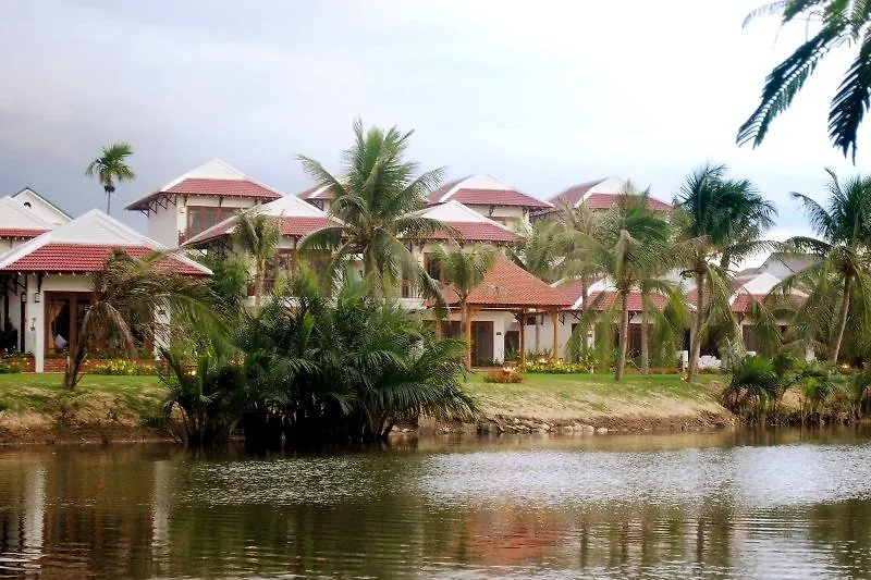 Riverside Bamboo Resort Hoi An 4*,